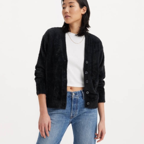 NWT Levi’s Premium BETTY CARDIGAN SWEATER - Picture 1 of 4